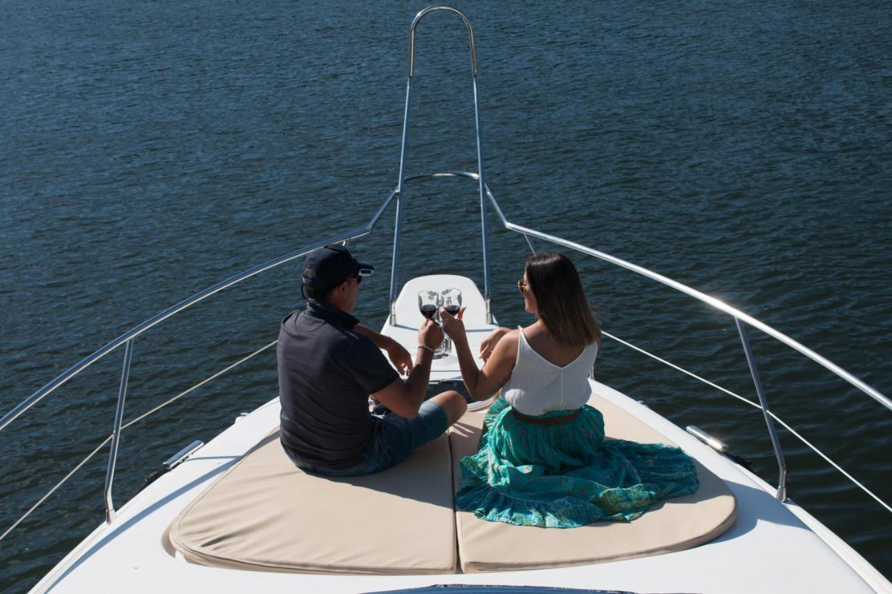 派瓦堡 Aquadouro Yacht Radames - Sleep Boat Experience酒店 外观 照片