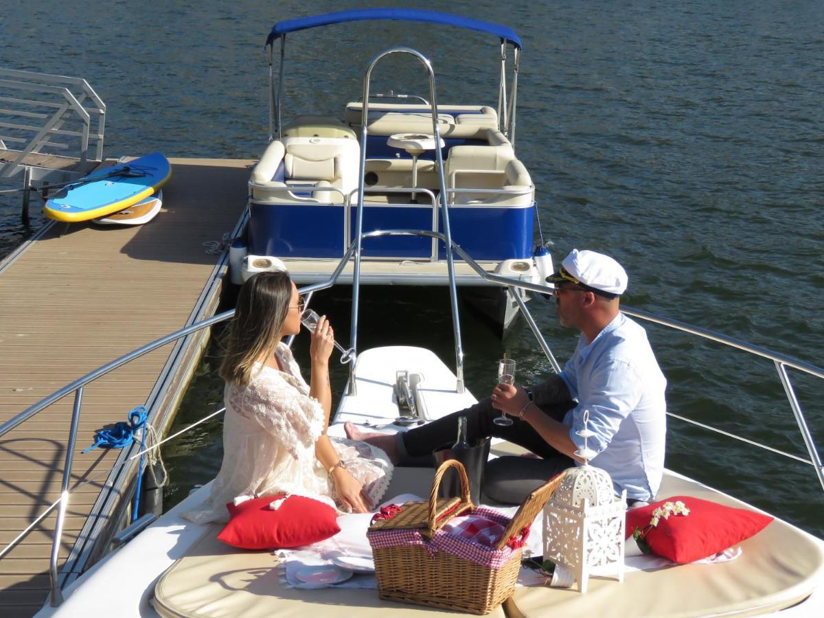 派瓦堡 Aquadouro Yacht Radames - Sleep Boat Experience酒店 外观 照片